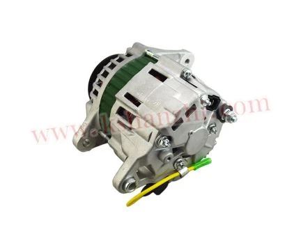 Máy phát điện & máy phát điện phụ tùng xe nâng được sử dụng cho S4Q2 / 4D94E với OEM YM129930-77212, YM129930-77211,119836-77201